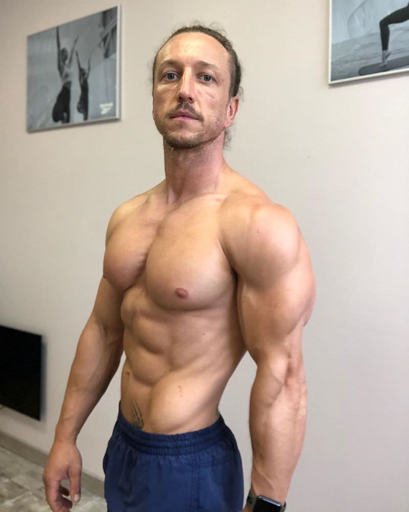 Ivan Krasavin: biography fitness blogger