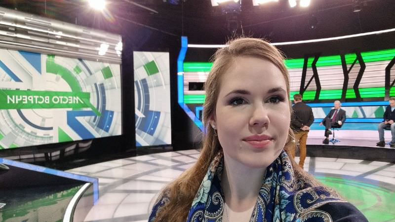 Alina Lipp: Biography of a Journalist