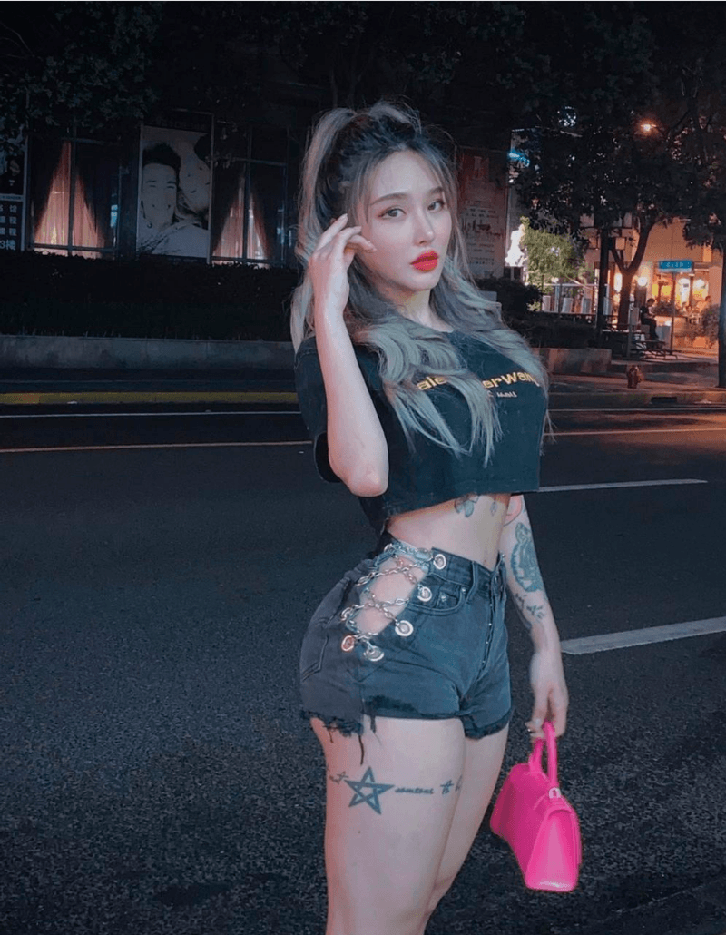 Hitomi Songyuxin Sungyu Model Biography Hitomi Songyuxin Model Biography