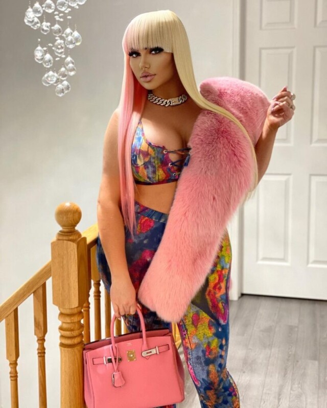 Stacey doll (@realstacidoll)