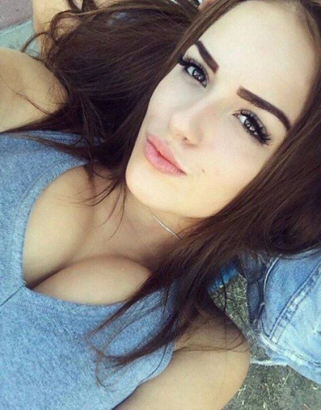 amateur photo of a girl