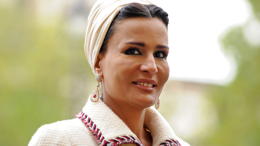 TOP 10 most beautiful girls from different countries