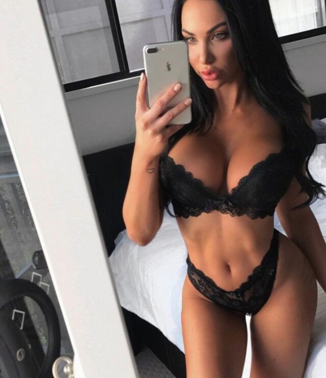 lingerie girl selfie