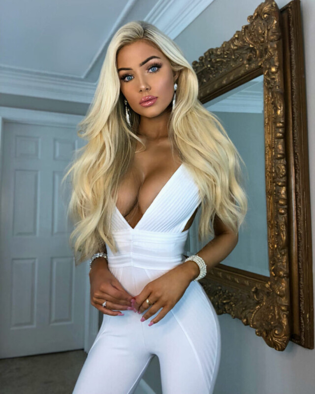 Katerina (@katerina.rozmajzl)
