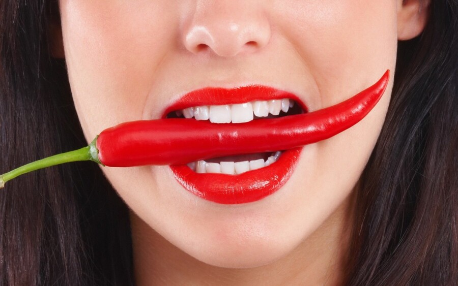 Masturbating with food: how to masturbate with cucumber, banana or other foods