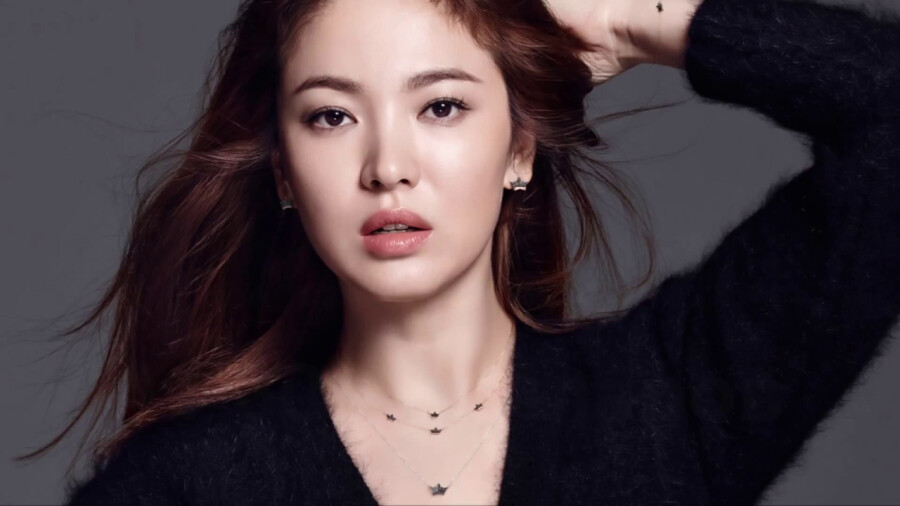 TOP 10 most beautiful girls from different countries
