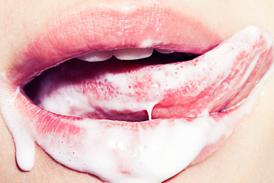 adore jouir dans sa bouche