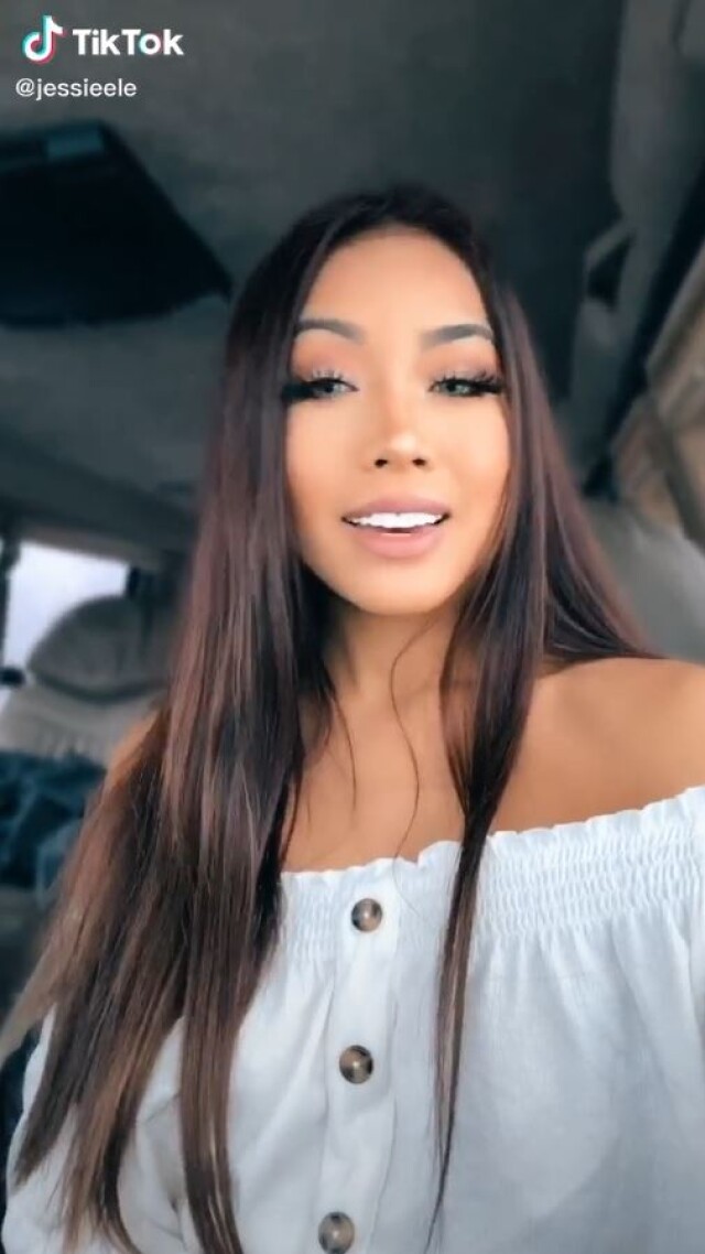 Jessie Le (@jessieele)